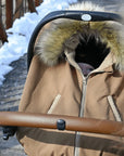 Gustine Housse et Poncho 3 en 1 pour le siège d'auto et porte-bébé En sortie Gustine baby carrier Teddy - col de fourrure non inclus