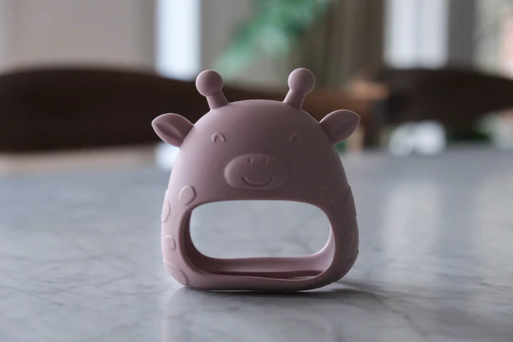 Micasso & Co Jouet girafe de dentition pour bébé Jouets Micasso & Co Mauve  