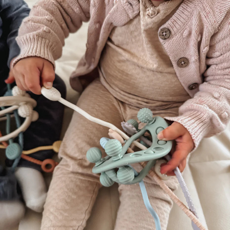 Noüka Jouet sensoriel en silicone à tirer Jouets Noüka