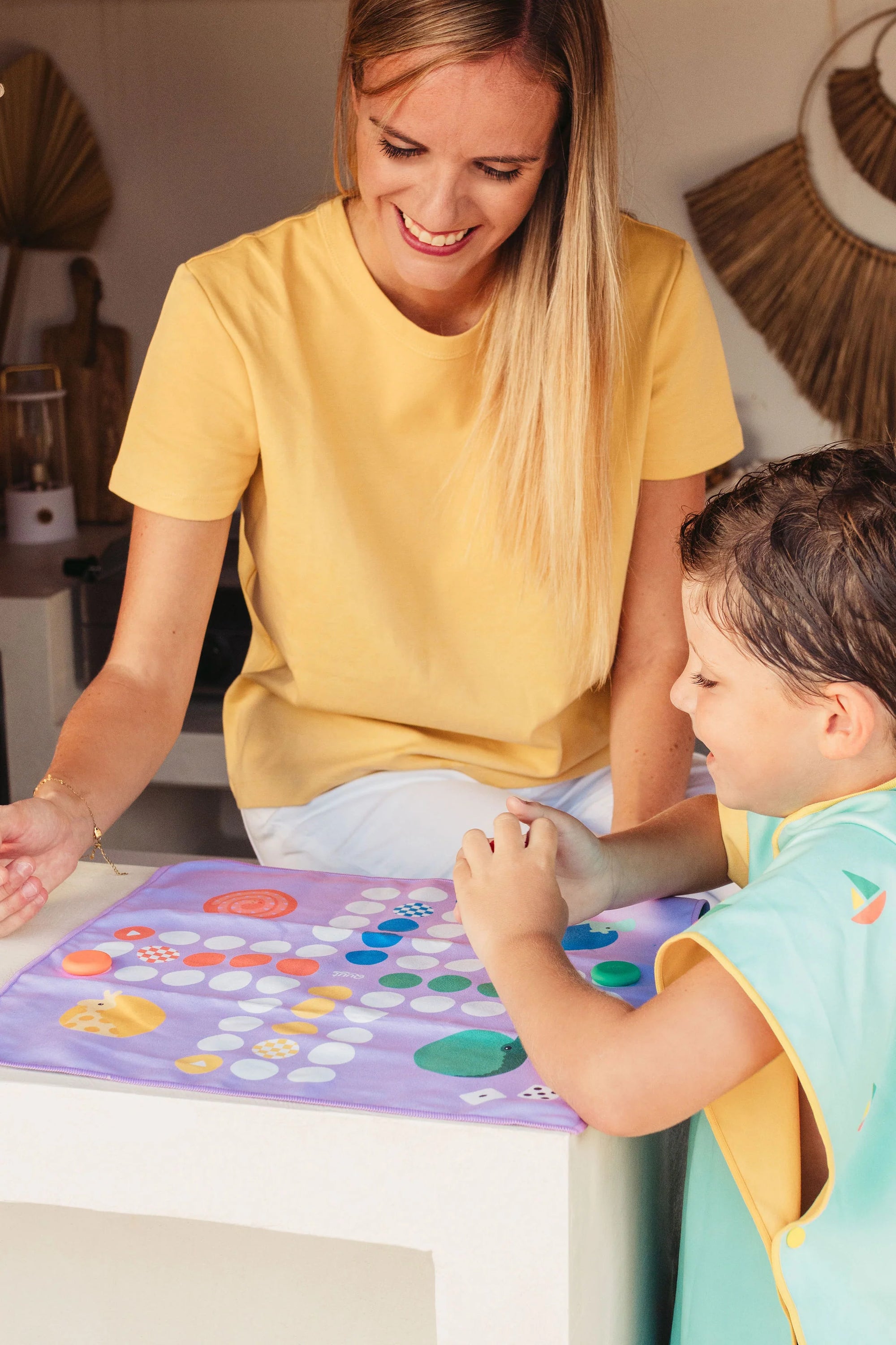 Quut Jeu de voyage Tic Tac Toe et Course des couleurs Jouets Quut