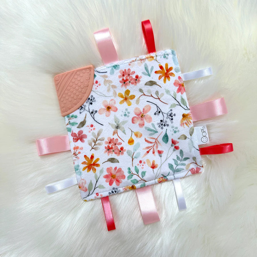 OleOops Doudou craquante à étiquettes Jouets OleOops Fleurs de soie  