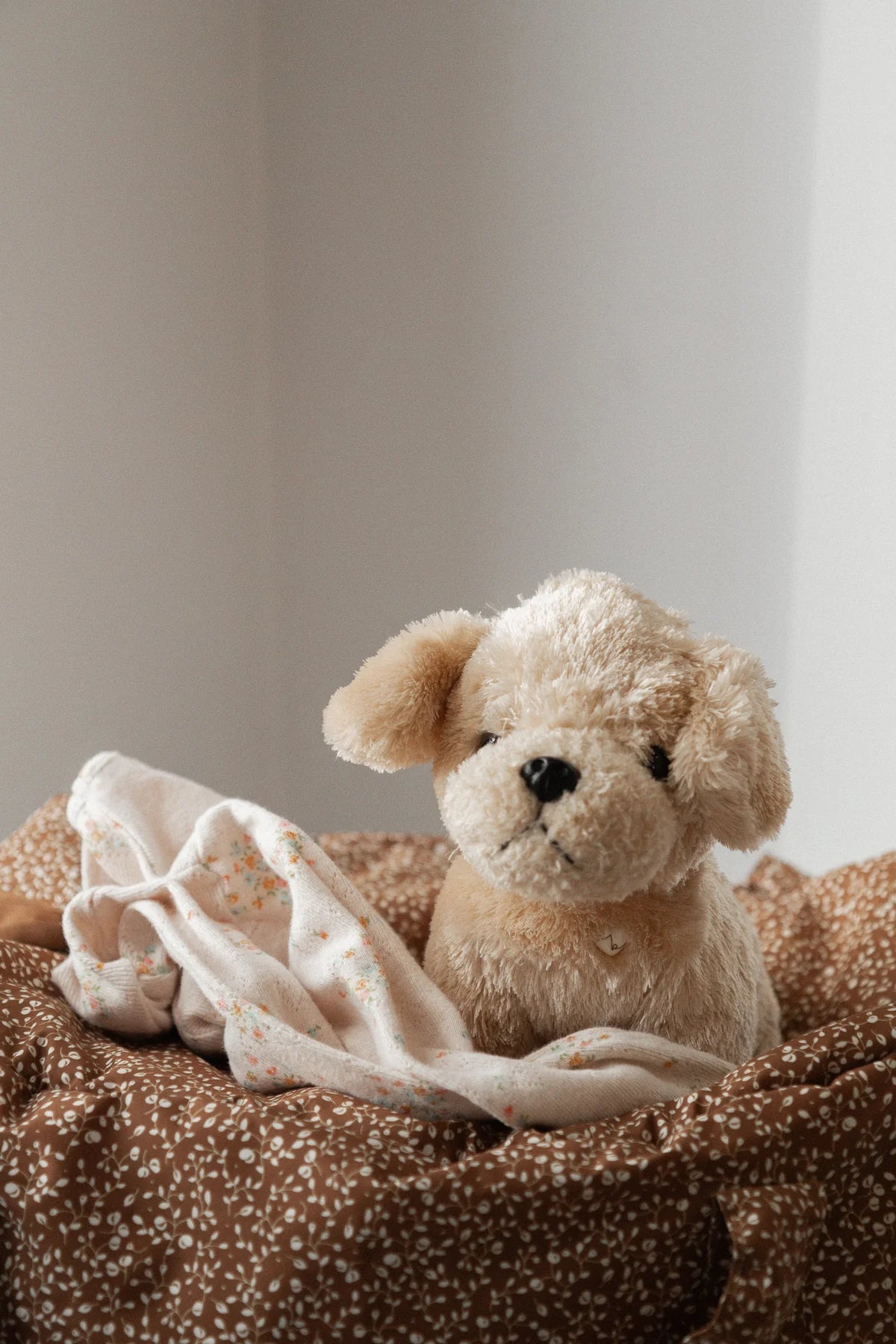 Snuggle Bunnies Peluche Milo le chien retriever Snuggle Bunnies