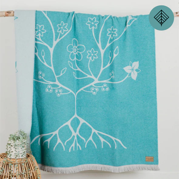 Mini Tipi Couverture tout-aller écoresponsable - Fleurs autochtones aqua et gris Woodland Florals Accessoires Mini Tipi   